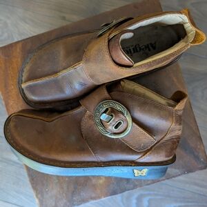 Alegria Caiti Leather Ankle Boot